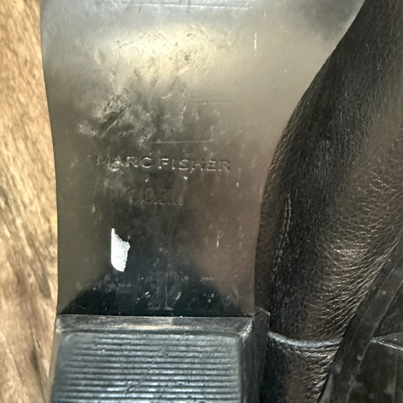 MARC FISHER Black Heeled Ankle Bootie 8.5 - Picture 7 of 8